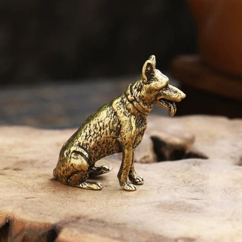 Yiran Furniture Heulender Hund als Ornament aus Messing in Gold für dein Home Decor - Bild 4