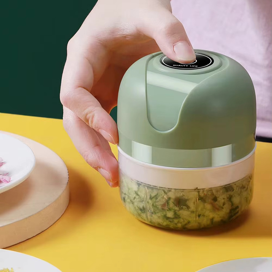 XIADYINJIA Mini Elektrischer Zerkleinerer in Grün mit 250 ml Fassungsvermögen für Knoblauch, Zwiebeln, Ingwer und Chili - Bild 2