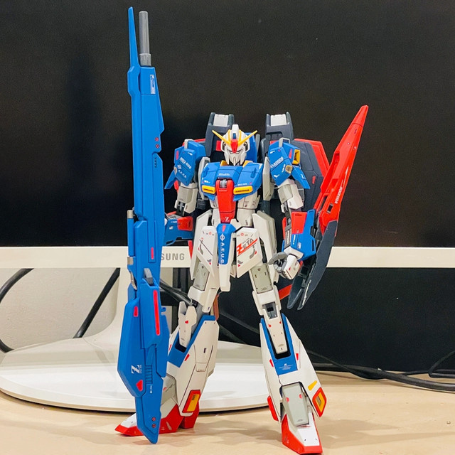Bandai MSZ-006 Zeta, Bausatz, Actionfigur, 1/144 - Bild 1