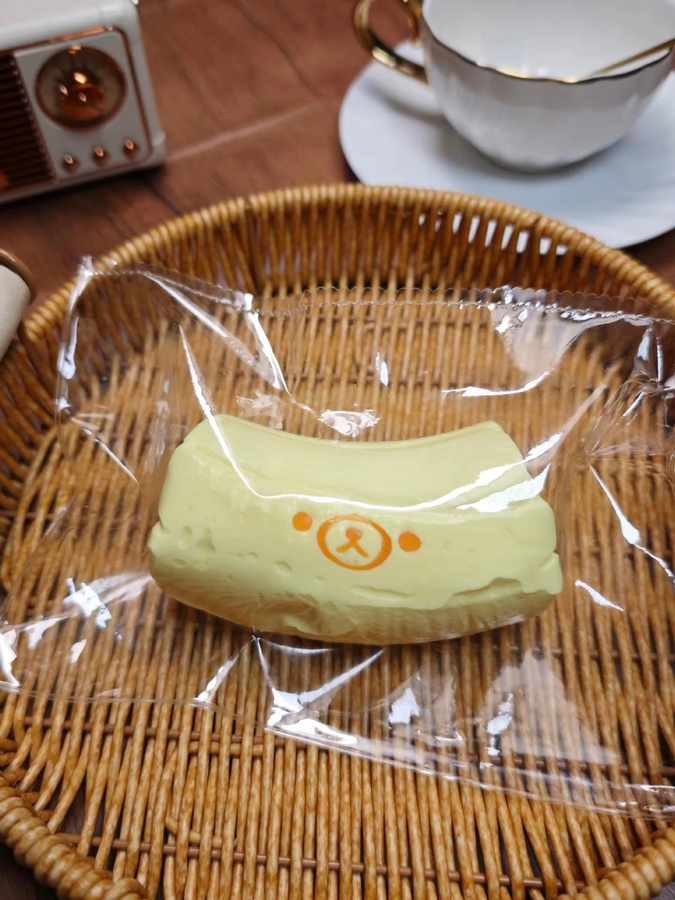 Squishy Bananenform, mit Butter-Textur, aus Silikon - Bild 3