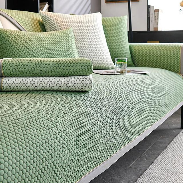 Binchi Outdoor Equipment Eisseide Sofaüberwurf für Sommer, rutschfeste kühlende Sofamatte in Grün, B/T: 90 x 160 cm - Bild 1