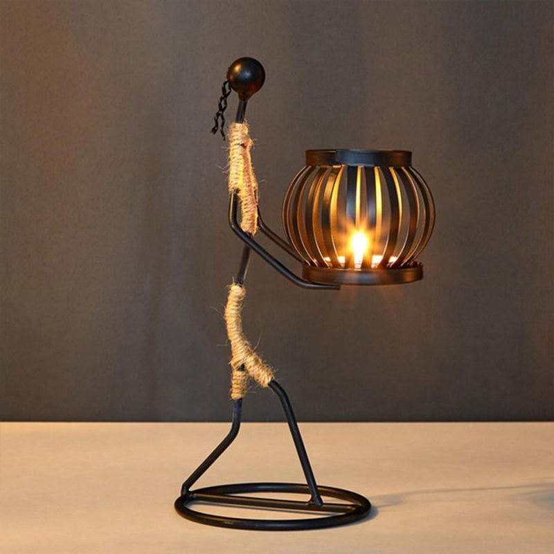 Binchi Lighting Appliances Kerzenhalter aus Metall in skandinavischem Design mit abstrakter Menschenfigur in Schwarz - Bild 1