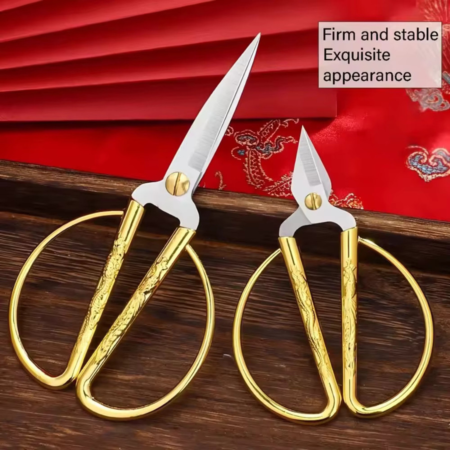 Skeyo Mini-Nähschere aus Edelstahl in Gold für dein Nähzubehör - Bild 3