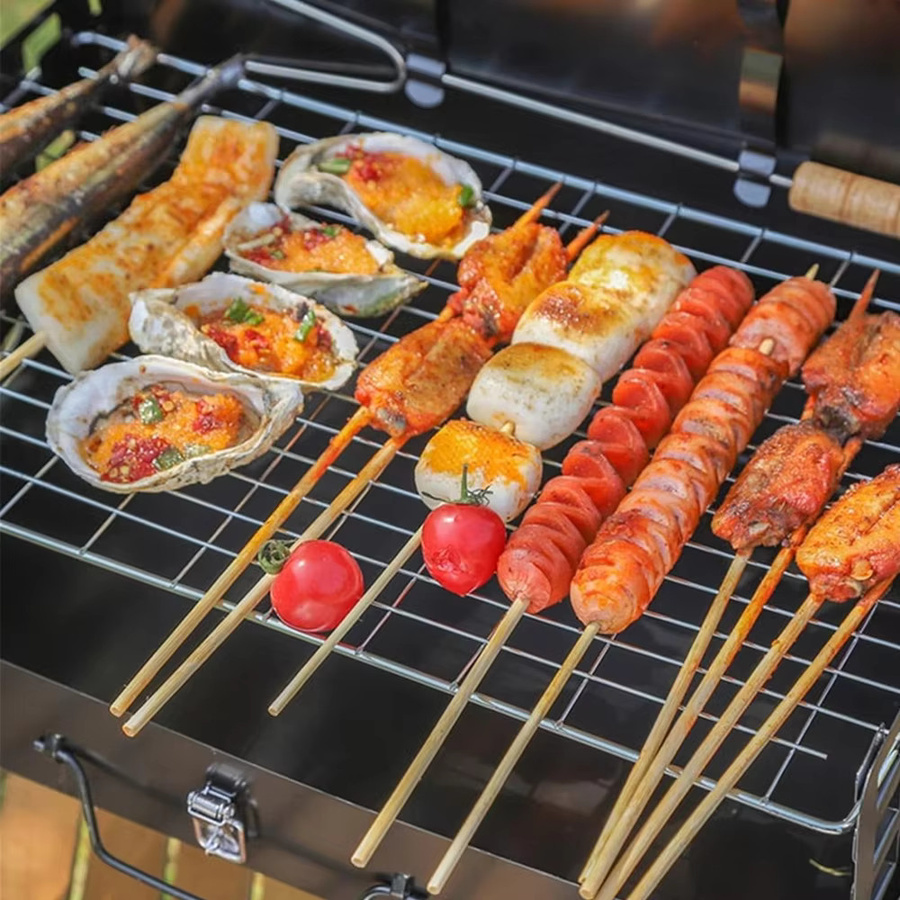 LONENESSL Tragbarer Holzkohlegrill aus Edelstahl in Schwarz für Camping und Picknick, B/T/H: 46,5 x 43,0 x 0 cm - Bild 2