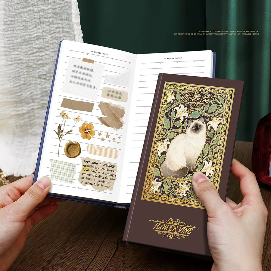 Retro Hardcover-Notizbuch mit linierten Innenseiten in Multicolour - Bild 2