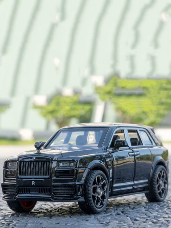 MAKEDA Rolls-Royce Cullinan AE86 Spielzeugmodell, 1:36, Metall, mit Musik - Bild 2