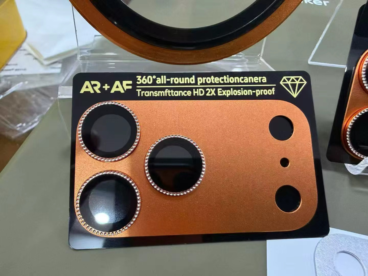 Diamant Glas Legierung Kamera Schutzring für iPhone 17 Pro Max und iPhone 17 Pro in Silber - Bild 2