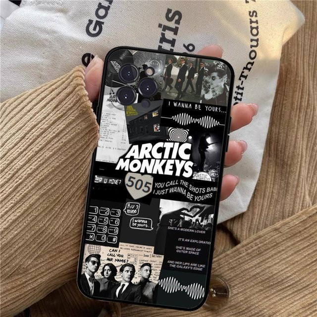Arctic Music Monkeys Handyhülle für iPhone in Schwarz und Multicolour - Bild 1