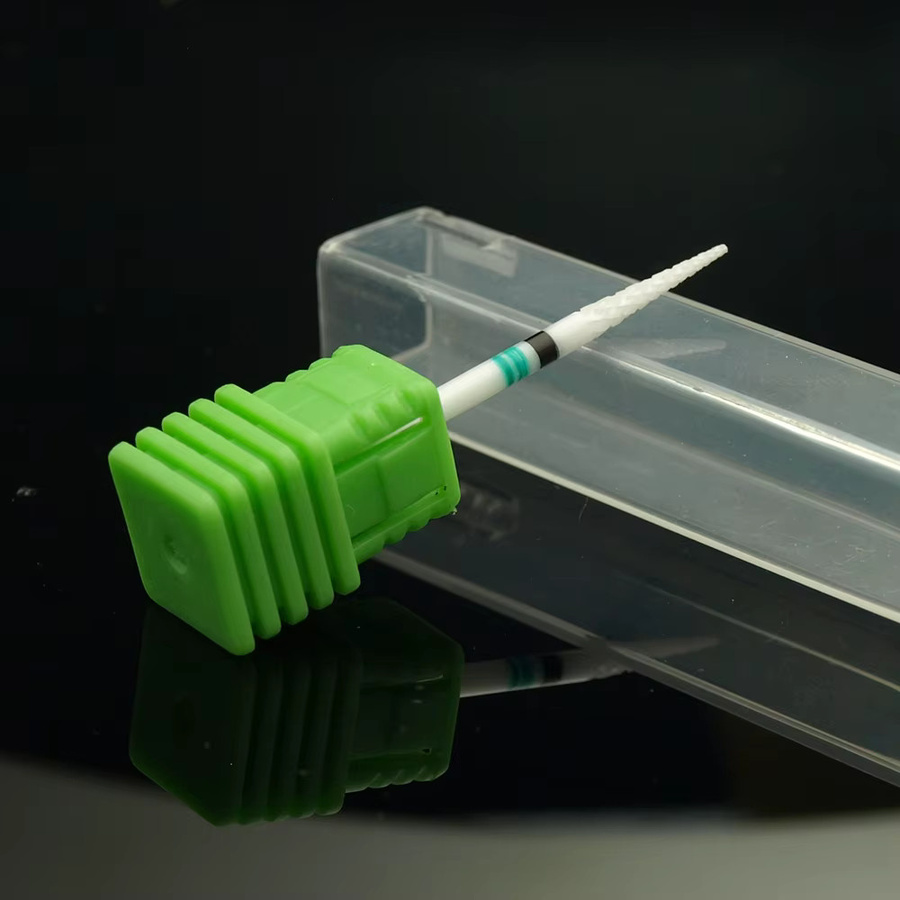 Easy Nail Pro Nagelhautreiniger mit Keramikdüse - Bild 4