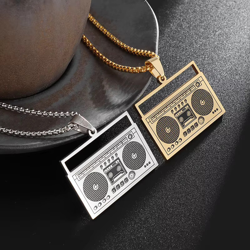 SMALING Anhänger-Halskette, Retro-Radio, Edelstahl, Gold, Unisex - Bild 2