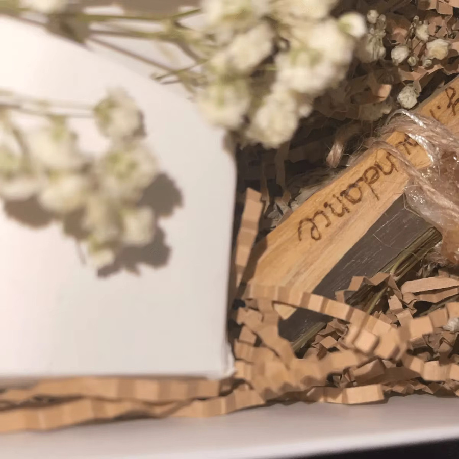 Bunter Geschenkbox-Füller aus geschreddertem Papier für Hochzeit, Geburtstag und Party, Mehrfarbig, 50 g oder 100 g - Bild 3