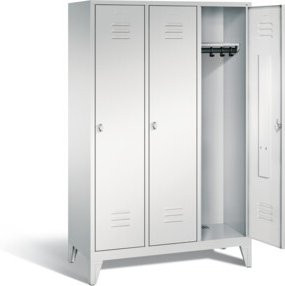 C+P Garderobenschrank Classic in Lichtgrau mit Scharniertüren, Regalböden, Kleiderstange und Schloss, H x B x T: 185 x 120 x 50 cm - Bild 1