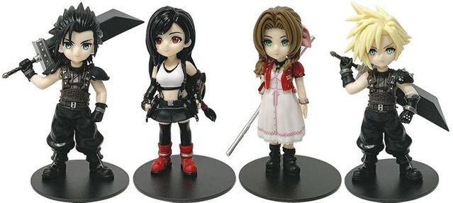 Anime Cloud Strife Tifa Lockhart Aerith Gainsborough Zack Fair Figur Modell, PVC, ab 14 Jahren - Bild 1