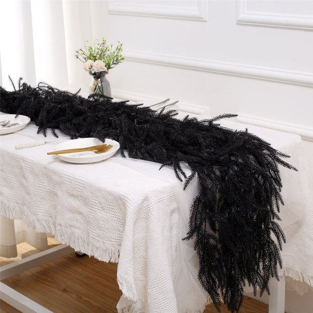 Sinsoledad Künstliche Schwarze Kieferngirlande für Halloween und Party Dekoration, Länge: 182,88 cm - Bild 1