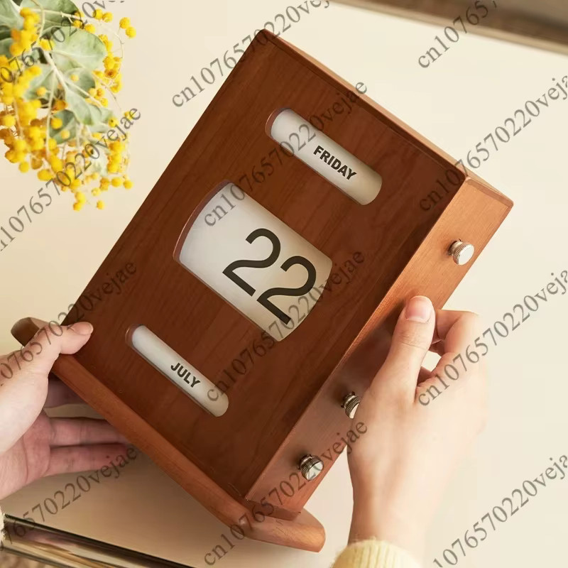 Vintage Holz-Dauerkalender aus Kirschholz in Braun als manueller Flip-Tischkalender im Retro-Antik-Stil für dein Zuhause oder Büro - Bild 5