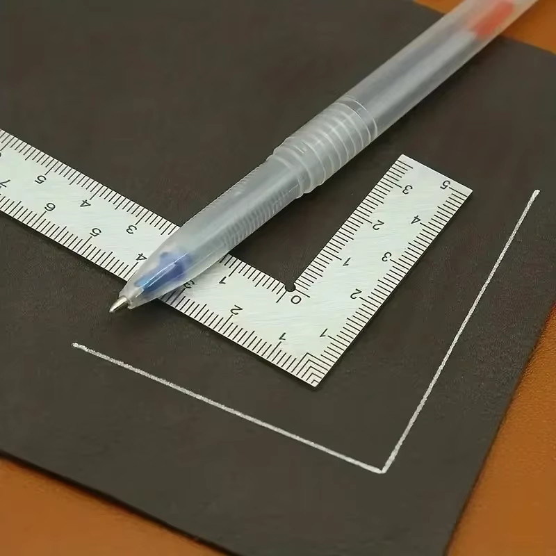 Multifunktionales L-förmiges Ecklineal aus Edelstahl in Silber mit hochpräziser doppelseitiger Skala für Lederdesign - Bild 2