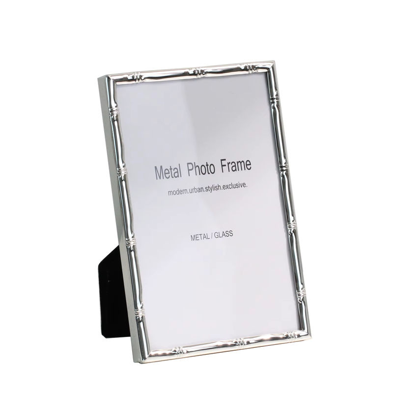 ANGDUO Aluminium-Fotorahmen aus Metall in Silber, rechteckiger Bilderrahmen als Tischaufsteller für Hochzeit und Dekoration, 10x15 cm - Bild 4