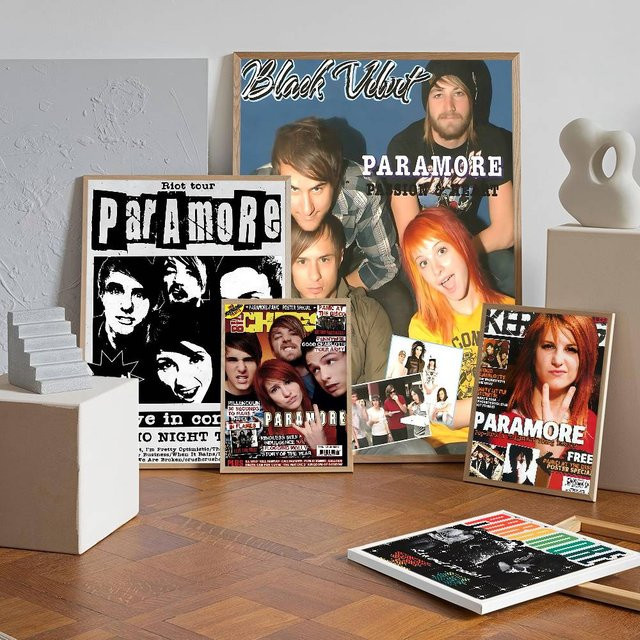Selbstklebendes Kunstposter Paramore Classic Anime Wandkunst aus weißem Kraftpapier von Potdemiel, Multicolor - Bild 1