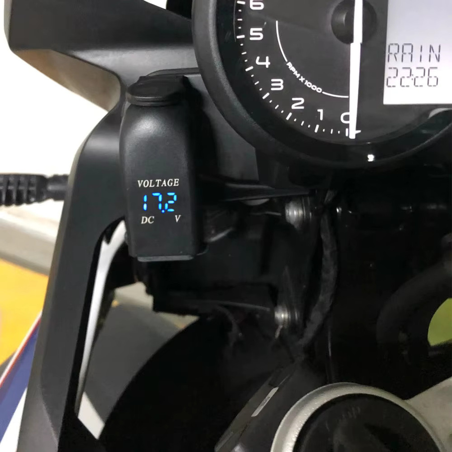 MYiAdv Dual USB Buchse Ladegerät Adapter für BMW Motorrad Modelle in Schwarz - Bild 6
