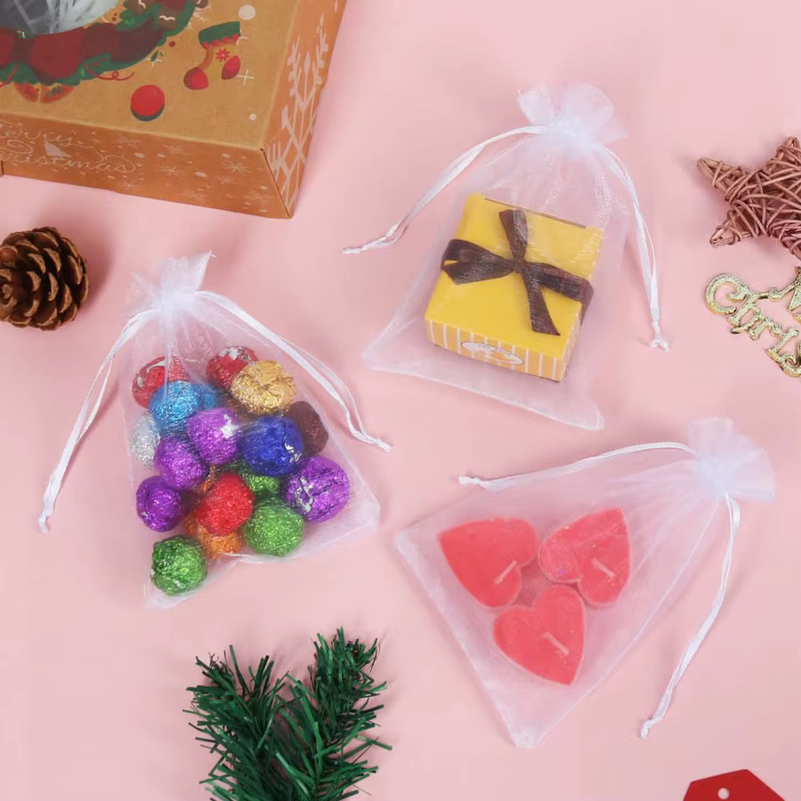 100 Organza Geschenktaschen mit Kordelzug für Schmuck und Süßigkeiten in Grün und Weiß, B/H: 12 x 12 cm - Bild 2