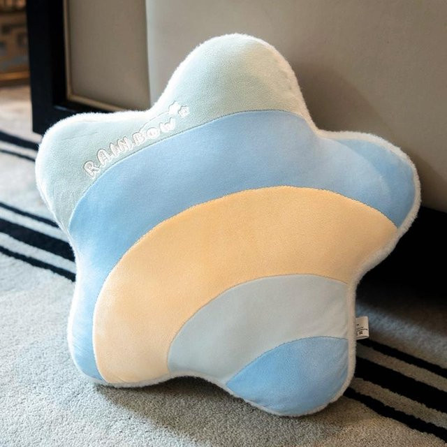 Yiran Health & Beauty Plüschkissen Wolke und Stern in Regenbogenfarben als dekoratives Wurfkissen für dein Sofa oder dein Zuhause - Bild 1