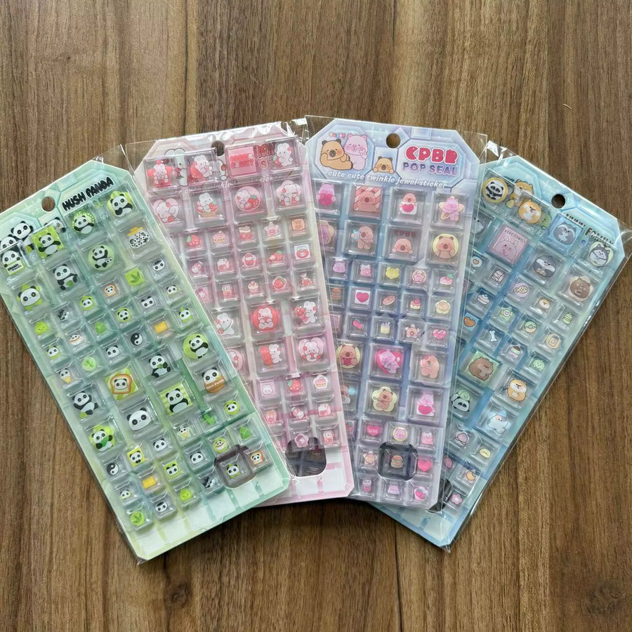 4 Stück Kawaii Tier-Wischelglitzer-Aufkleber in Multicolour für dein DIY Scrapbook-Album und Notizbuch von Anime Worlds Store - Bild 1