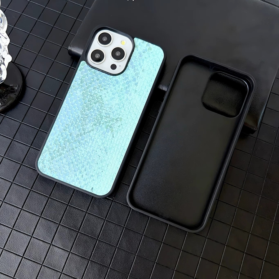 VNTK Luxuriöse Schlangenleder-Handyhülle mit Goldprägung für iPhone 17 16 15 14 Plus 13 12 11 Pro Max in Gold und Türkis - Bild 1