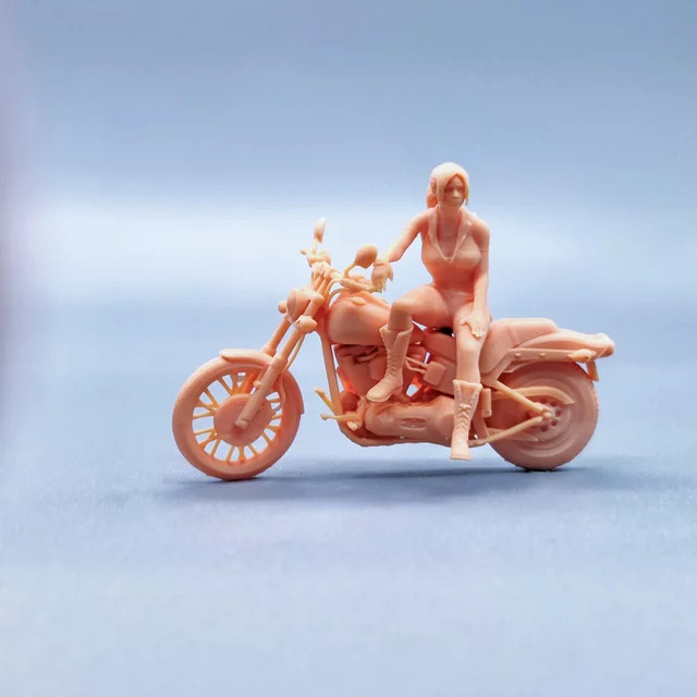 EHCMODEL Resident Evil Claire Motorrad, Harz, Miniaturen, Diorama - Bild 1