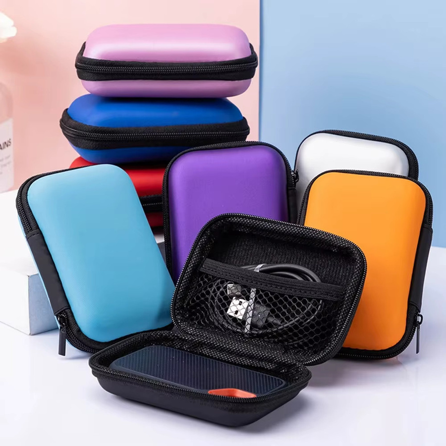 Mini Multifunktionale Digitale Tasche in Schwarz zur Aufbewahrung von Datenkabeln, USB-Sticks und Kopfhörern - Bild 2