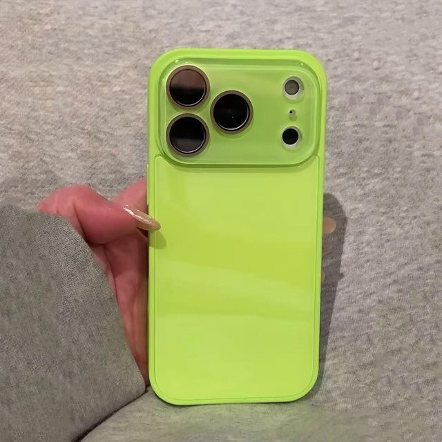 Luxuriöse iPhone Handyhülle mit großem Kristall-Fenster und Linsenschutz aus gehärtetem Glas für iPhone 17 16 15 14 13 12 11 Pro Max in Grün - Bild 1