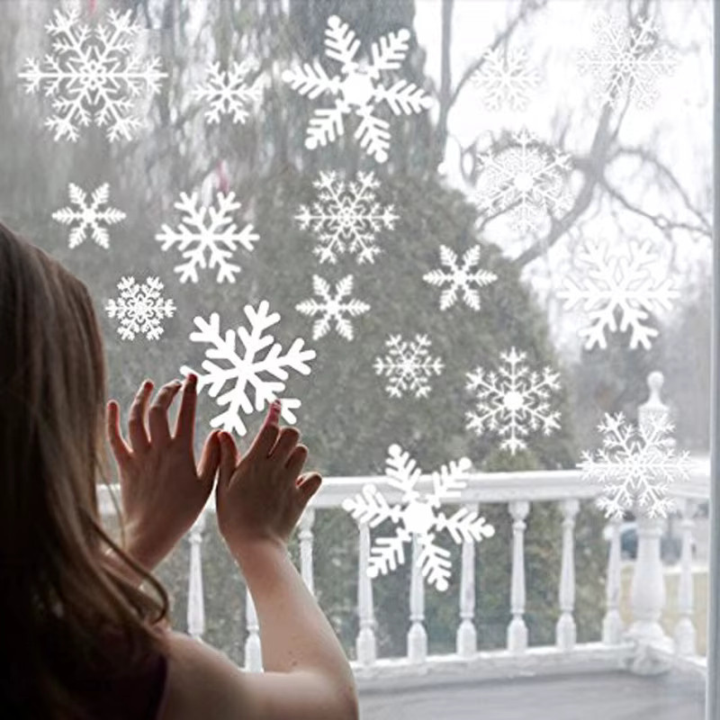 Meidding Weihnachts Fensteraufkleber mit Schneeflocken, Santa Claus und Elch in Weiß für Weihnachten und Neujahr - Bild 2