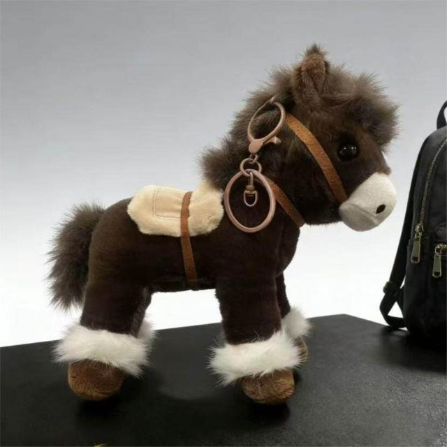 Yiran Health & Beauty Jahr des Pferdes Pferd Maskottchen Anhänger, Kuscheltier, ab 3 Jahre - Bild 1