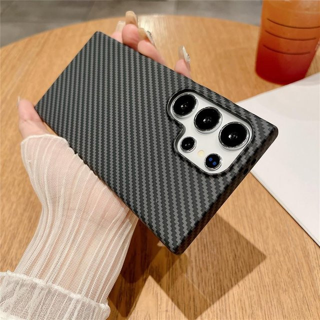 Magnetische MagSafe Schutzhülle mit matter Karbonfaser-Textur für Samsung Galaxy S25 S24 S23 S22 Ultra und Note 20 Ultra, Schwarz - Bild 1
