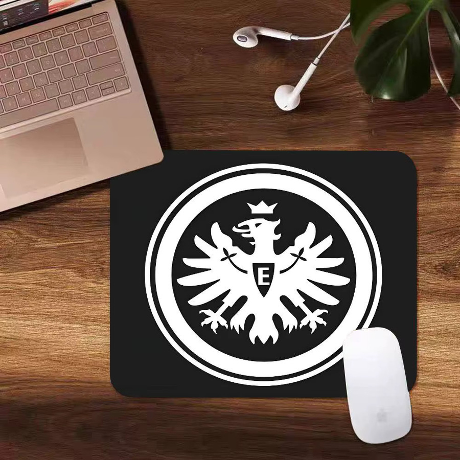 Mesuca Eintracht Frankfurt Mousepad LockEdge für Gamer, rechteckige Schreibtischunterlage mit rutschfester Gummibasis - Bild 6