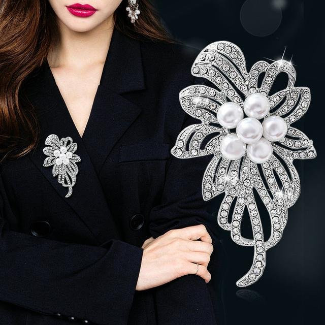 YIRAN Jewelry Brosche Perlenblume, Strass, Kristall, Damen, weiß - Bild 1