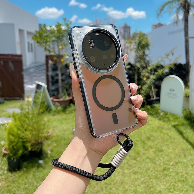 Stoßfeste Magnetische Schutzhülle mit Laser-Farbverlauf und Umhängeband für Xiaomi 15 Ultra und Redmi Note 14 Pro + 5G, MagSafe kompatibel, Schwarz - Bild 1