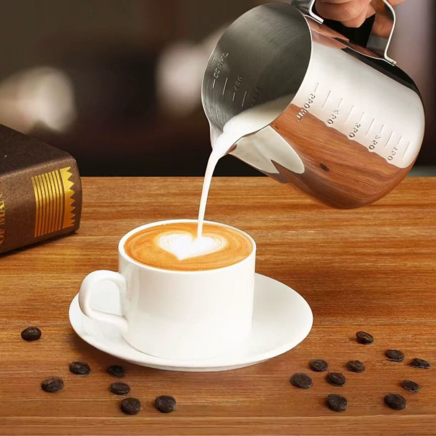 Milchkännchen aus Edelstahl von BAIJL zum Aufschäumen von Milch für Kaffee und Latte, Silber, 350 ml / 600 ml / 900 ml - Bild 5