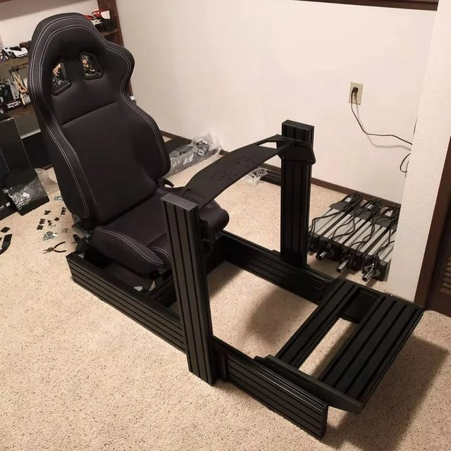 Fanatec DD Pro Rig Menulator Driving PS Racing Cockpit aus Aluminium in Schwarz - Bild 1