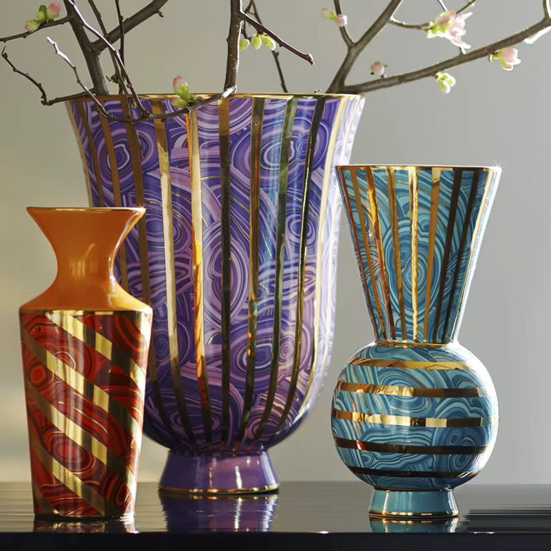 Oeny Designer Keramik Vase in Gold und Mehrfarbig mit geometrischem Design für Schnittblumen - Bild 4