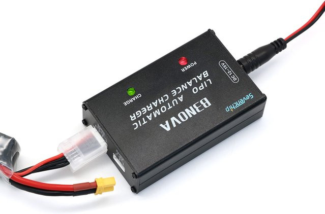 iMAX B3 NOVA 15W Akkuladegerät für Lipo NiMh Li-Ion Akkus in Schwarz von ZDRACING - Bild 1