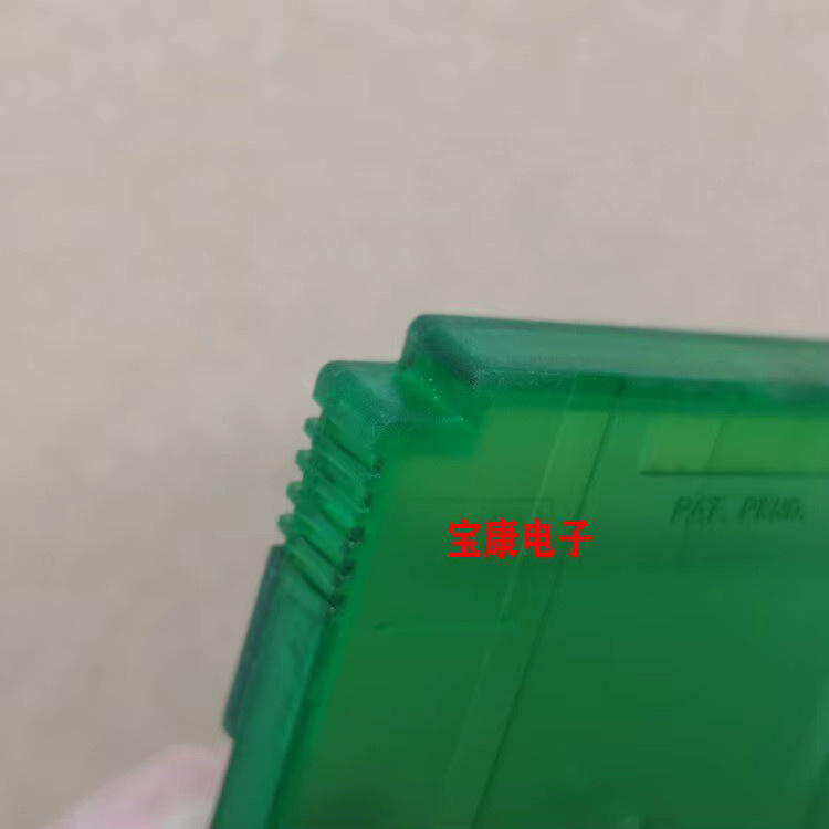 Ersatz-Plastikkartenhülle mit Schraube für Gameboy GB GBC GBP GBA SP Spielkassetten in Transparent und Schwarz - Bild 3