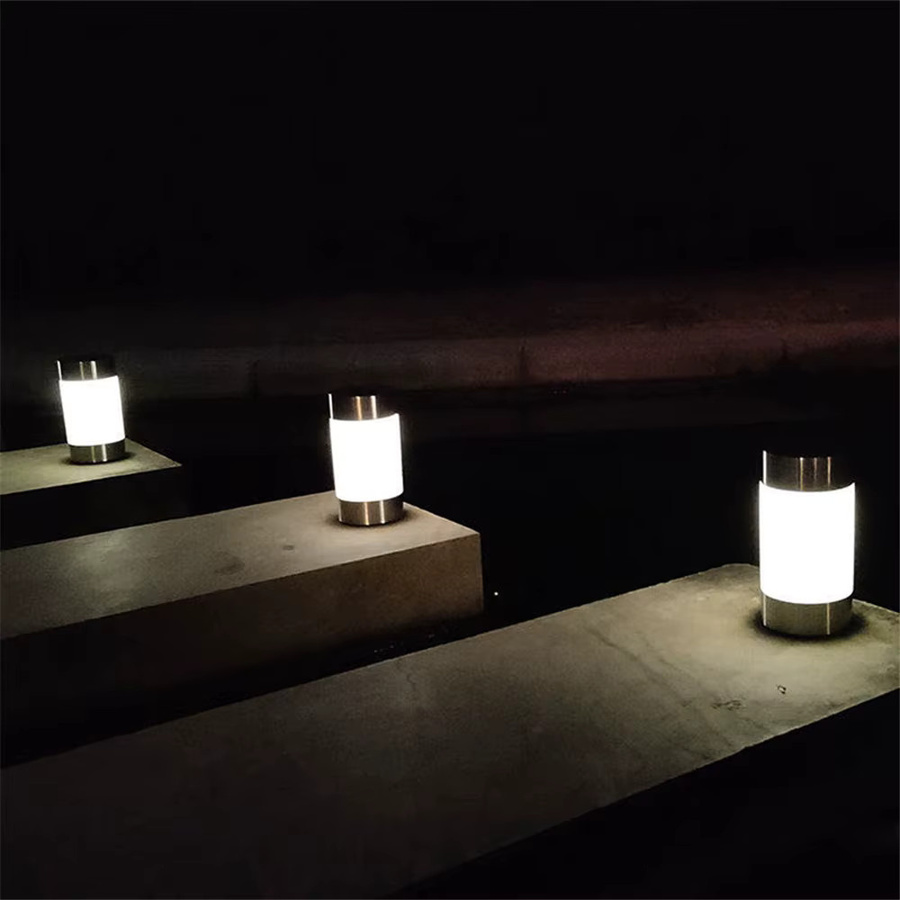 PAMNNY 2er Set Solar-LED-Gartenleuchten in Silber und Weiß, moderne Zylinder-Außenlampen für Garten und Weg - Bild 2