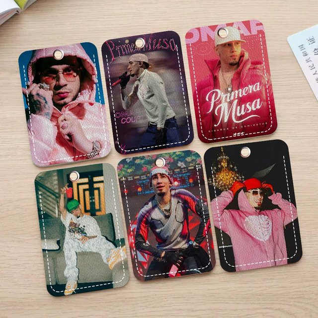 O-Omar Courtz Album PRIMERA Kartenhalter in Multicolour aus Kunststoff für Kreditkarten, Ausweise und Abzeichen - Bild 1