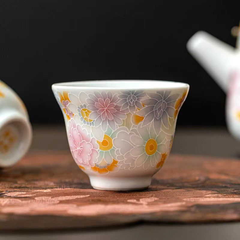 Antike Keramiktasse in Kürbisform mit floralem Blumenmuster, mehrfarbig - Bild 4