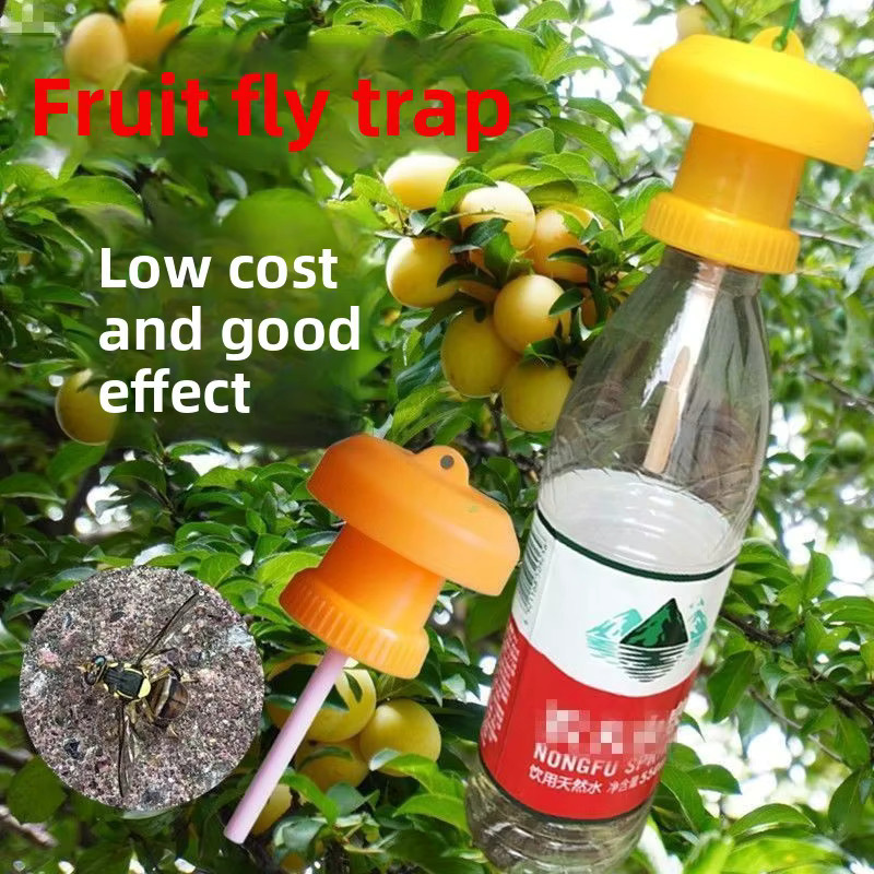 Gelbe Fruchtfliegen- und Nadelbienenfalle mit Lockmittel zur Schädlingsbekämpfung im Gemüsegarten - Bild 3