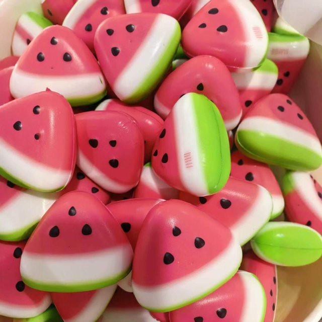 3-teiliges Wassermelone Squishy Spielzeug, Tragbar, Anti-Angst, Fidget Spielzeug, Langsam Rückprallend, Sensorisch, Dekompressionsspielzeug, white - Bild 1