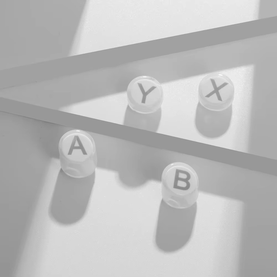 Gulikit Ersatz-Tasten A B X Y für Handle KingKong 2 Pro NS08 NS09 in Weiß - Bild 2