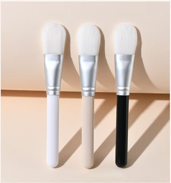 Make-up-Pinsel, künstliche Fasern, Maskenpinsel und Foundation-Pinsel - Bild 1