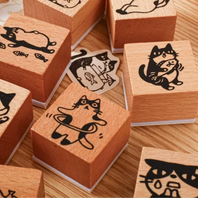 Alphabet-Stempel-Set aus Vintage-Holz und Gummi mit niedlichem Haustiermuster in Mehrfarbig für Karten, Planer und Scrapbooking - Bild 1