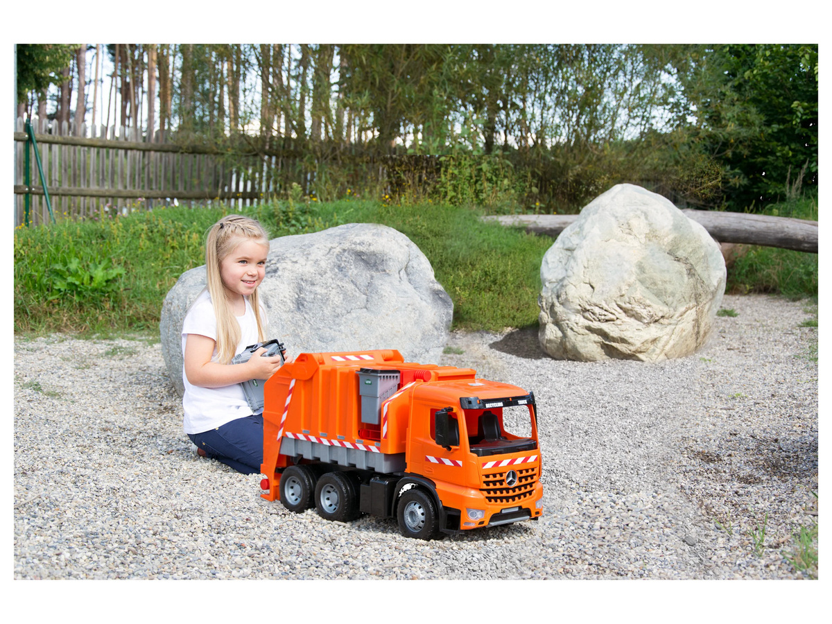 LENA Giga Trucks Müllwagen Arocs mit Aufklebern ab 36 Monaten - Bild 2
